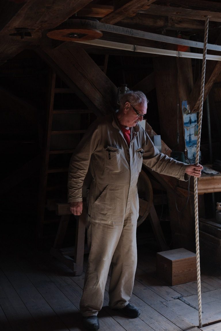 Molenaar Jos bij De Zandhaas in Santpoort-Noord, portretfotografie Justin van der Starre